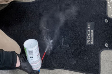 How to get gum out of car floor mat? 5 useful tips 2026