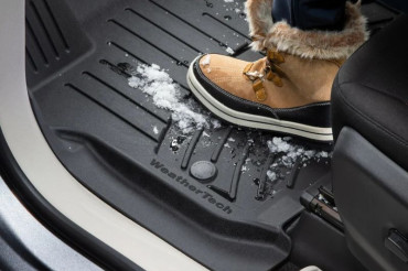 7 Best Car Floor Mats for Winter 2026 (Tested for Snow, Salt & Slush)