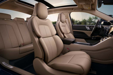 Car Seats: Types, Lifespan, Safety, Cleaning & Care Guide