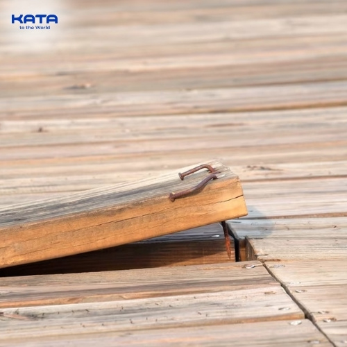 Loose Floorboards