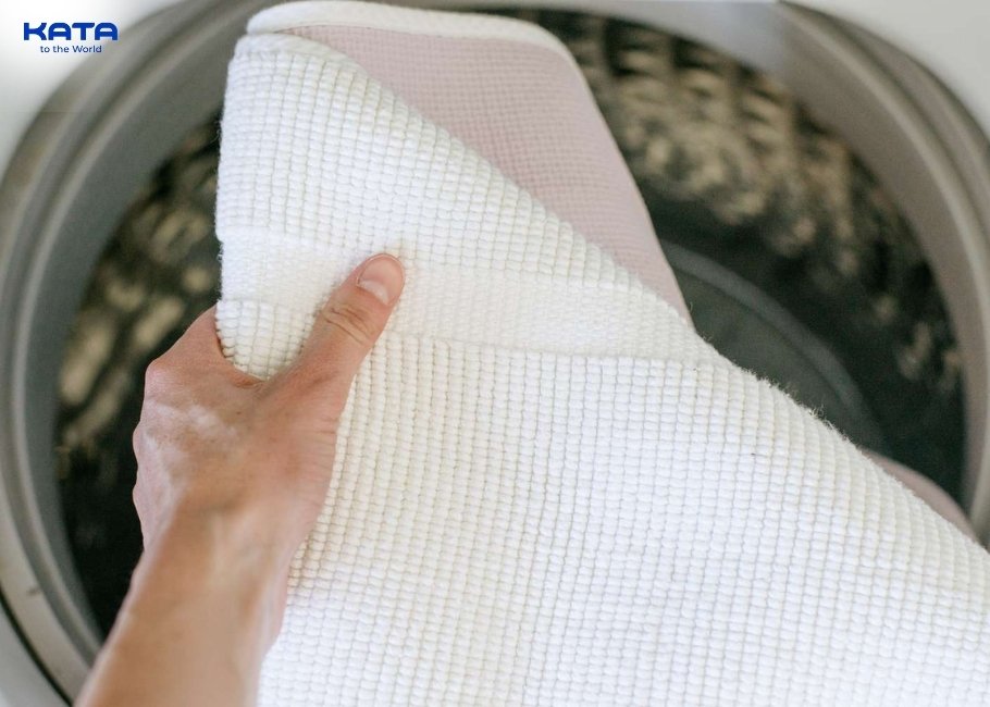 use washing machine to clean carpet