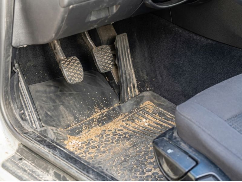  Best Car Floor Mats for the Beach