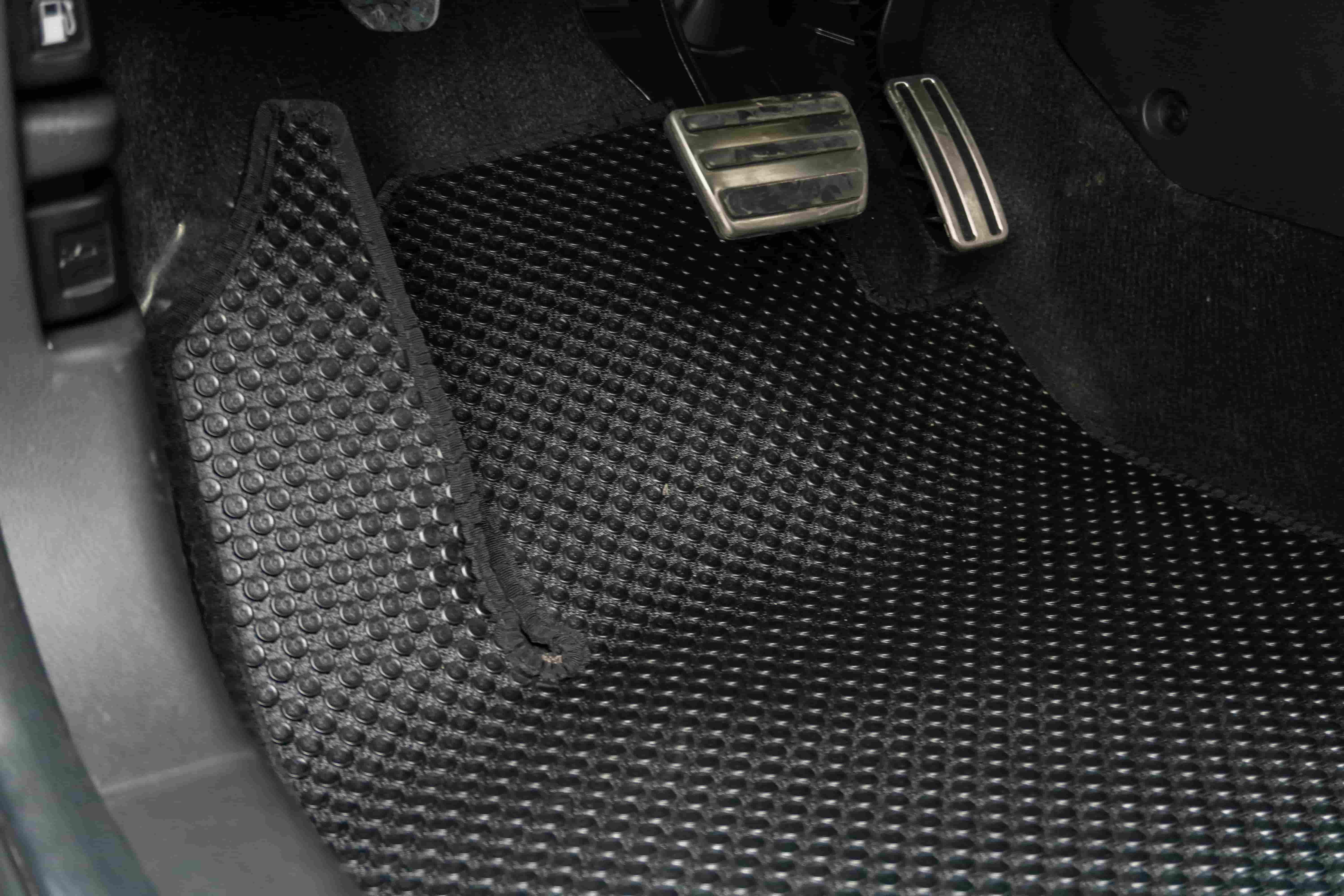Safety Design of Honda floor mats