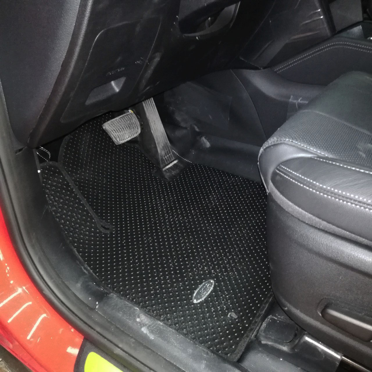 Hyundai Santa Fe floor mats