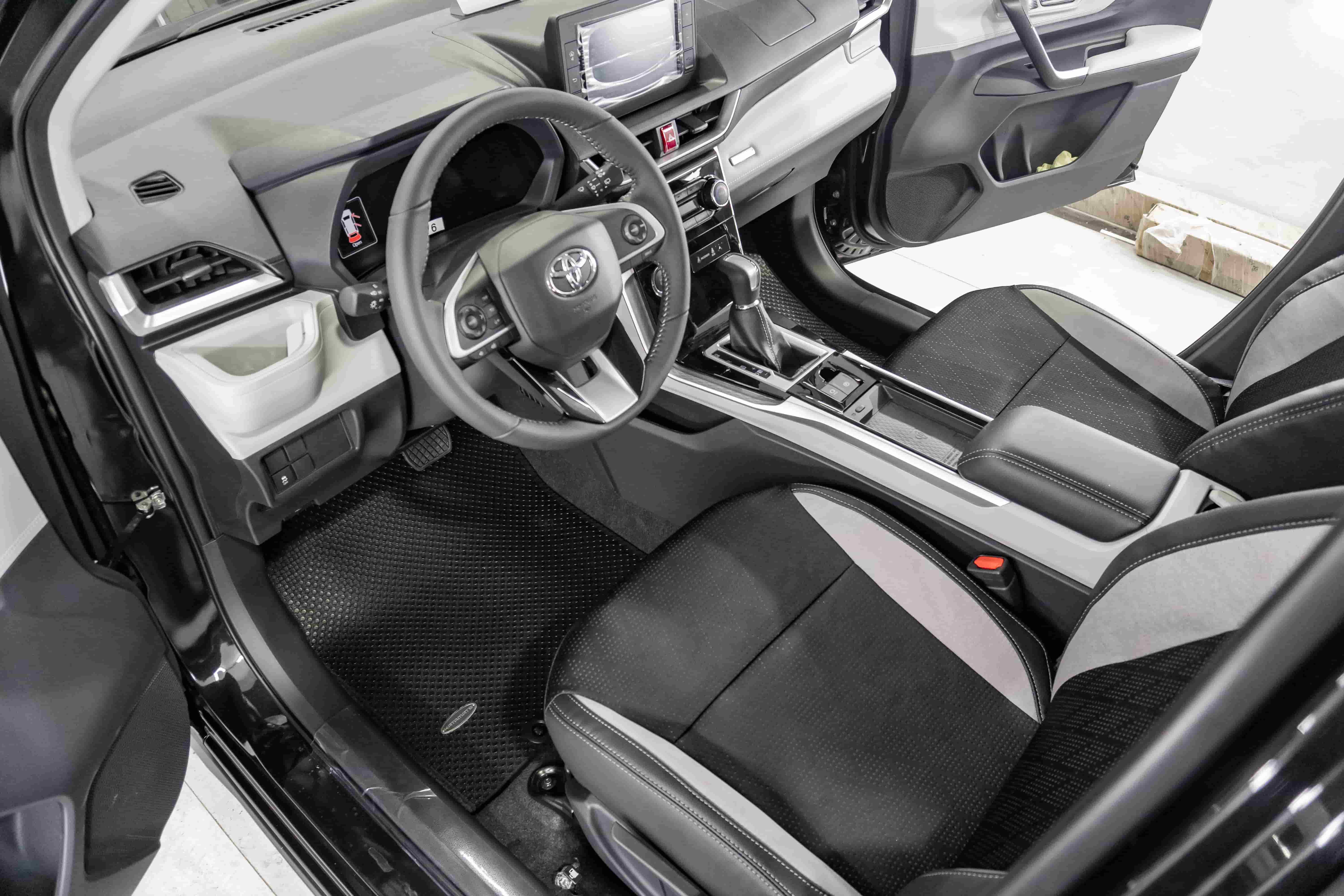 KATA Toyota floor mats